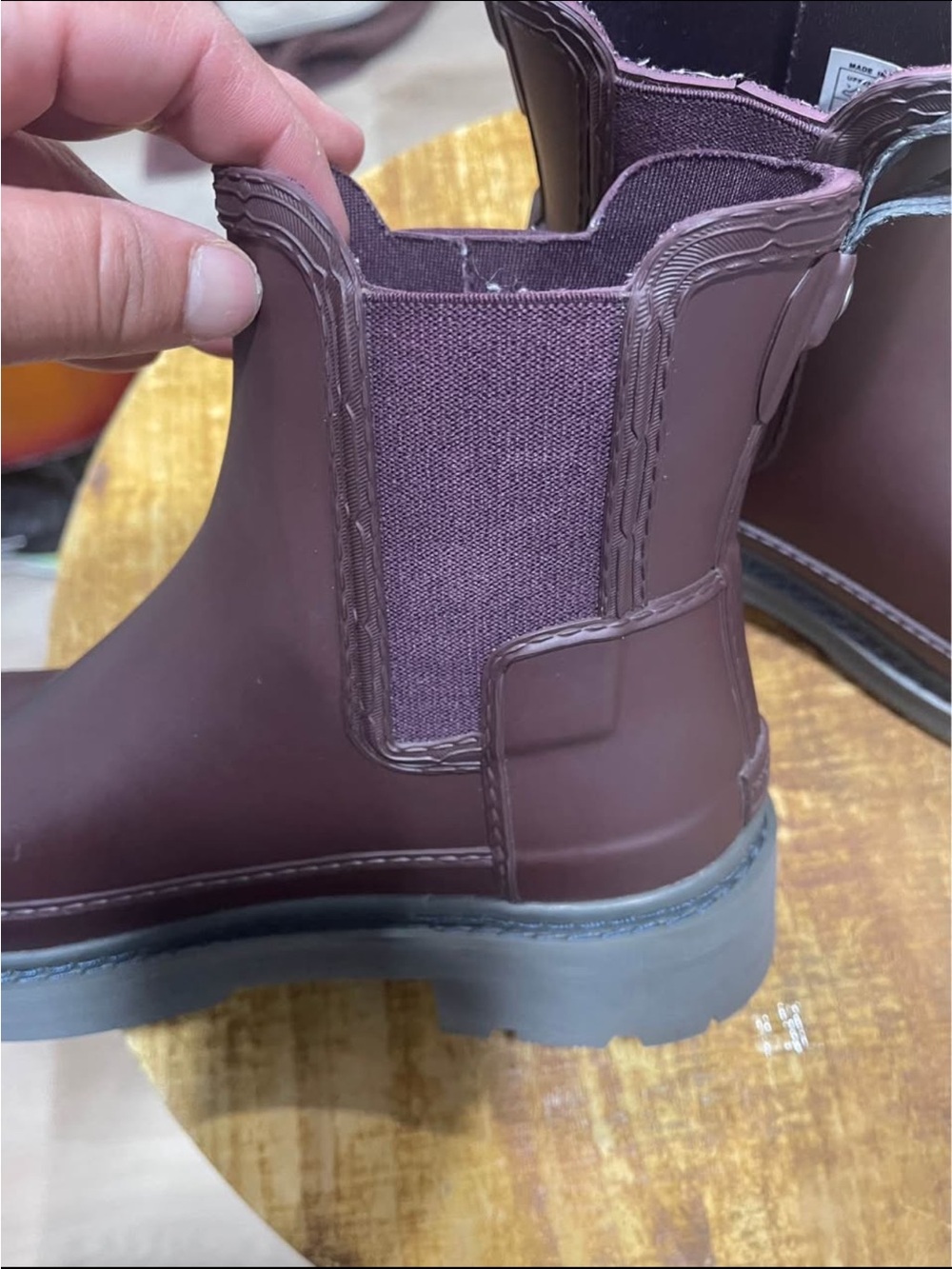 Hunter Women's Chelsea Rain Boots in Deep Burgundy size 8 - Picture 8 of 10